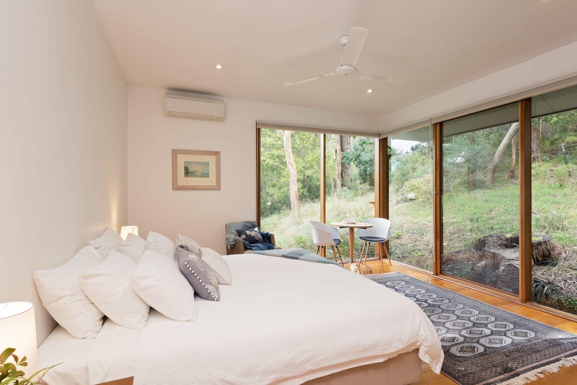 Cladich Pavilions Bed And Breakfast Aldgate Eksteriør bilde