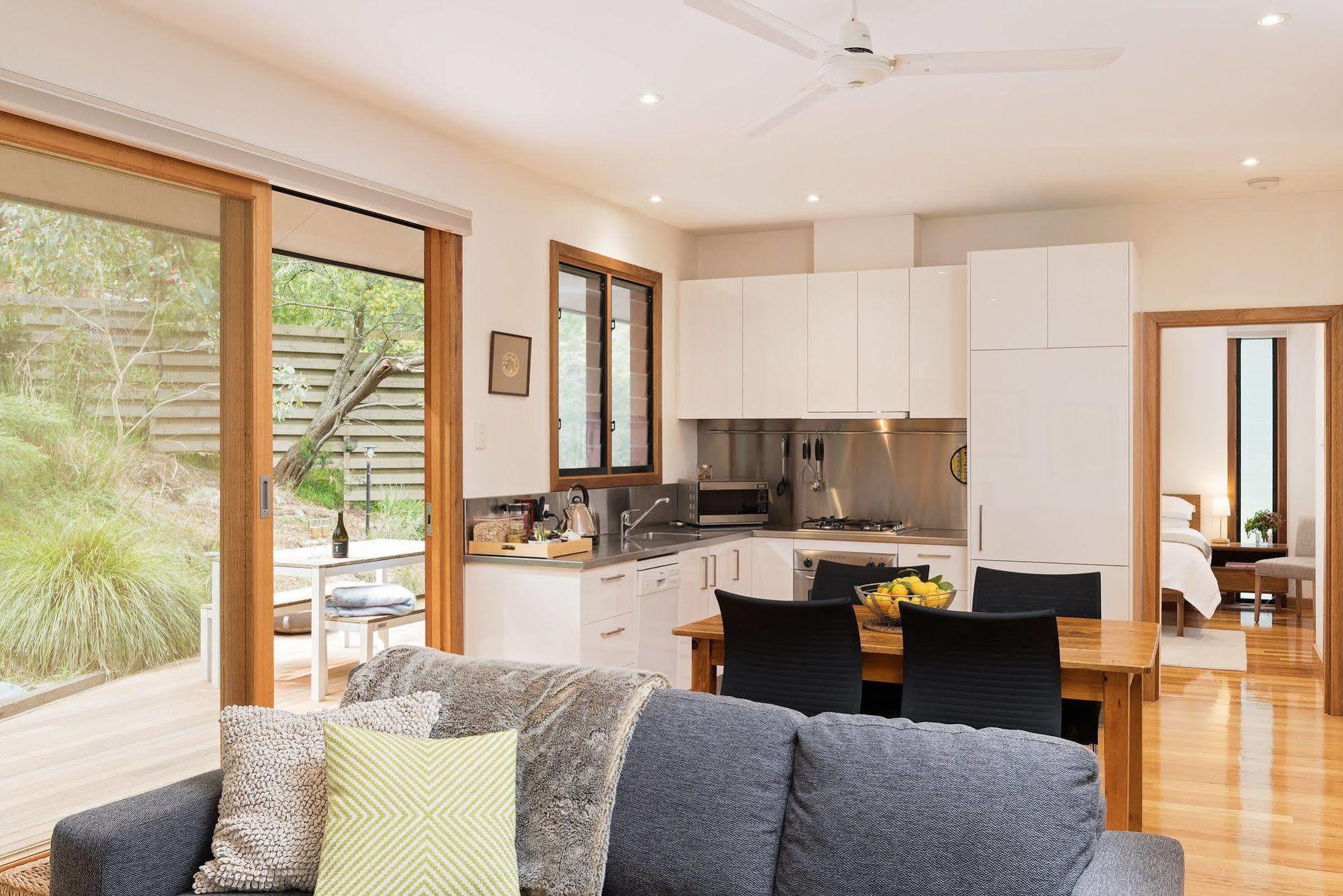Cladich Pavilions Bed And Breakfast Aldgate Eksteriør bilde